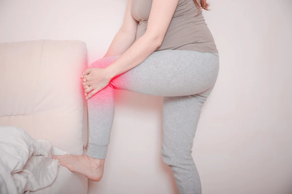 Clínica de reumatología | síntomas de artrosis,cuáles son los síntomas de artrosis,artrosis de cadera síntomas,artrosis de rodilla síntomas,dolor articular rodilla con síntomas de artrosis visibles - Clinica de reumatologia